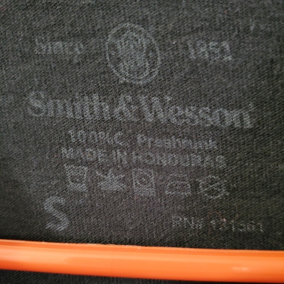 Smith Wesson Respect Shirt Size Small - Picture 3 of 3